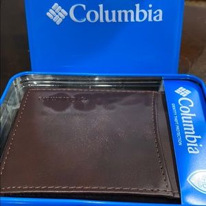 Columbia wallet